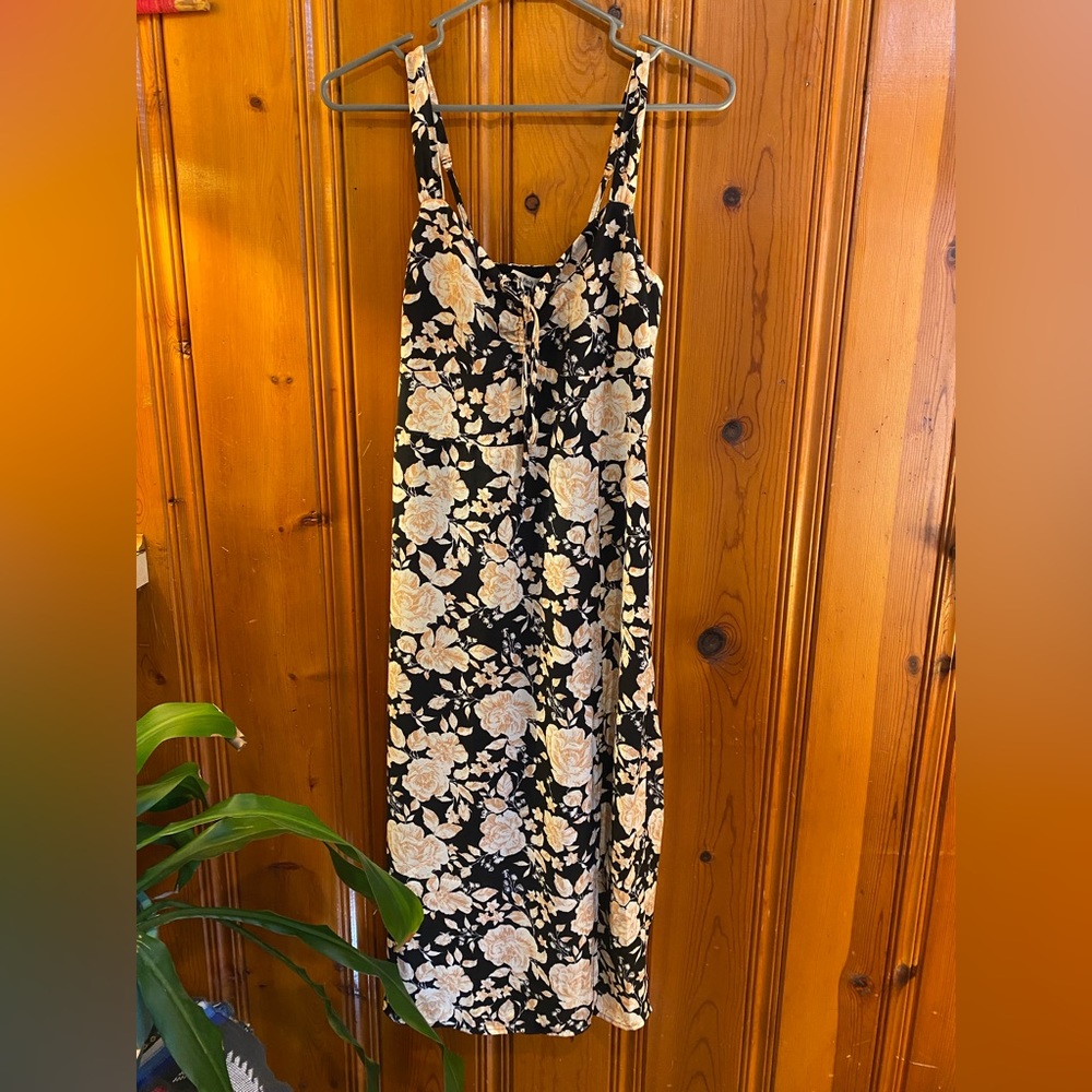 NEW! Abercrombie and Fitch, sundress, tags still on, never worn, small